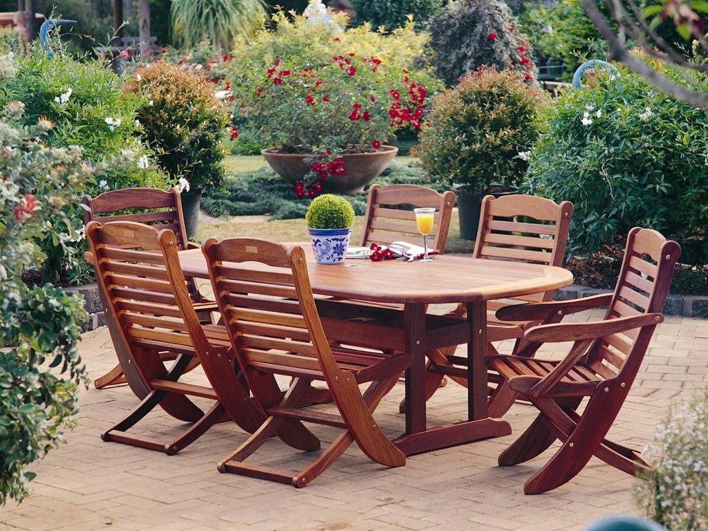 Садовая мебель