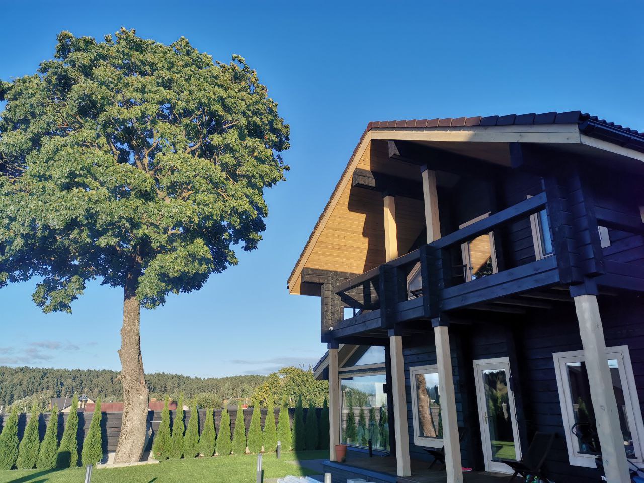 Зашивка свесов подкровельных