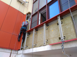 Ремонт либо замена фасадного материала