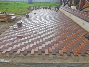 Укладка тротуарной плитки