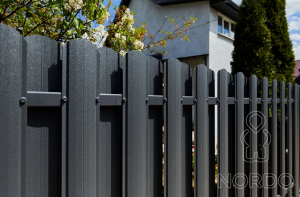 Штакетник металлический